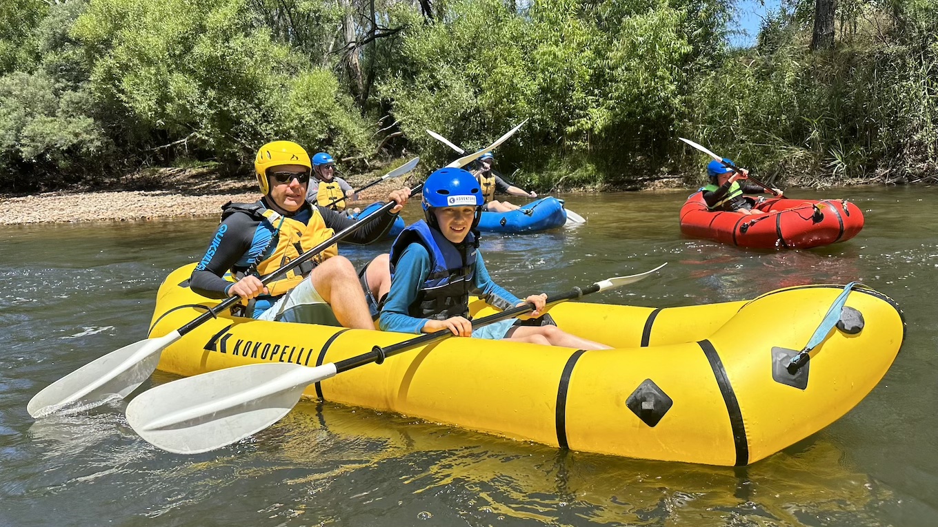 Myrtleford family kayaking Myrtleford family kayaking